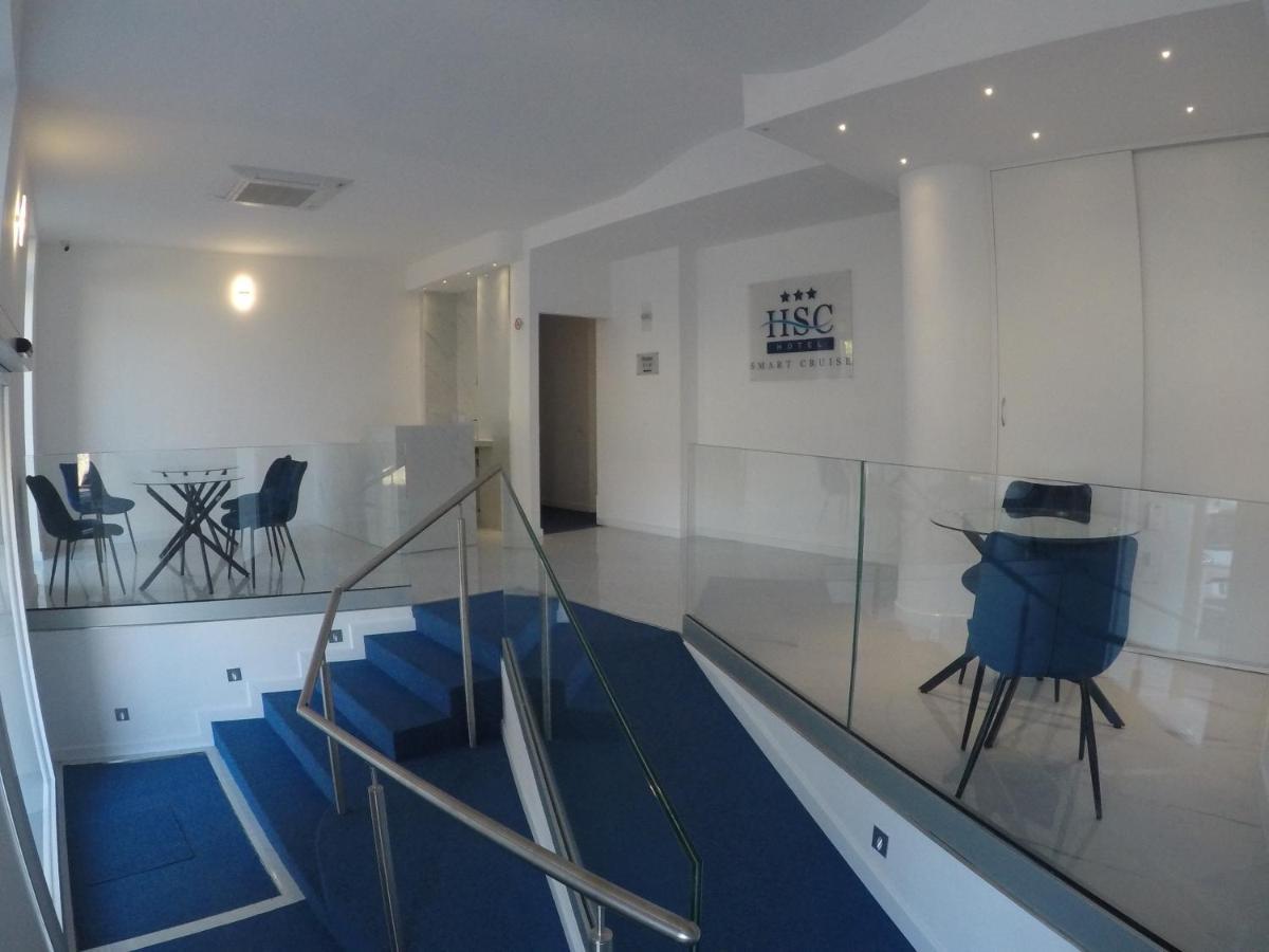 צ'יוויטווקיה Hotel Smart Cruise מראה חיצוני תמונה